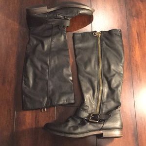 Mossimo Boots